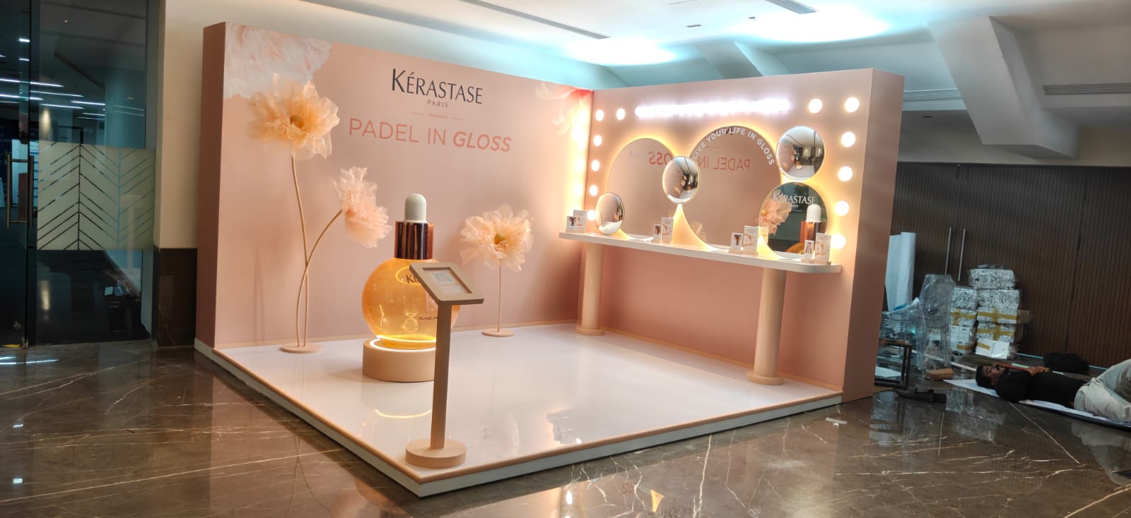 Kérastase Padel in Gloss event installation