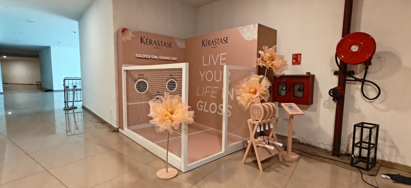 Kérastase branded installation with a custom interactive feature