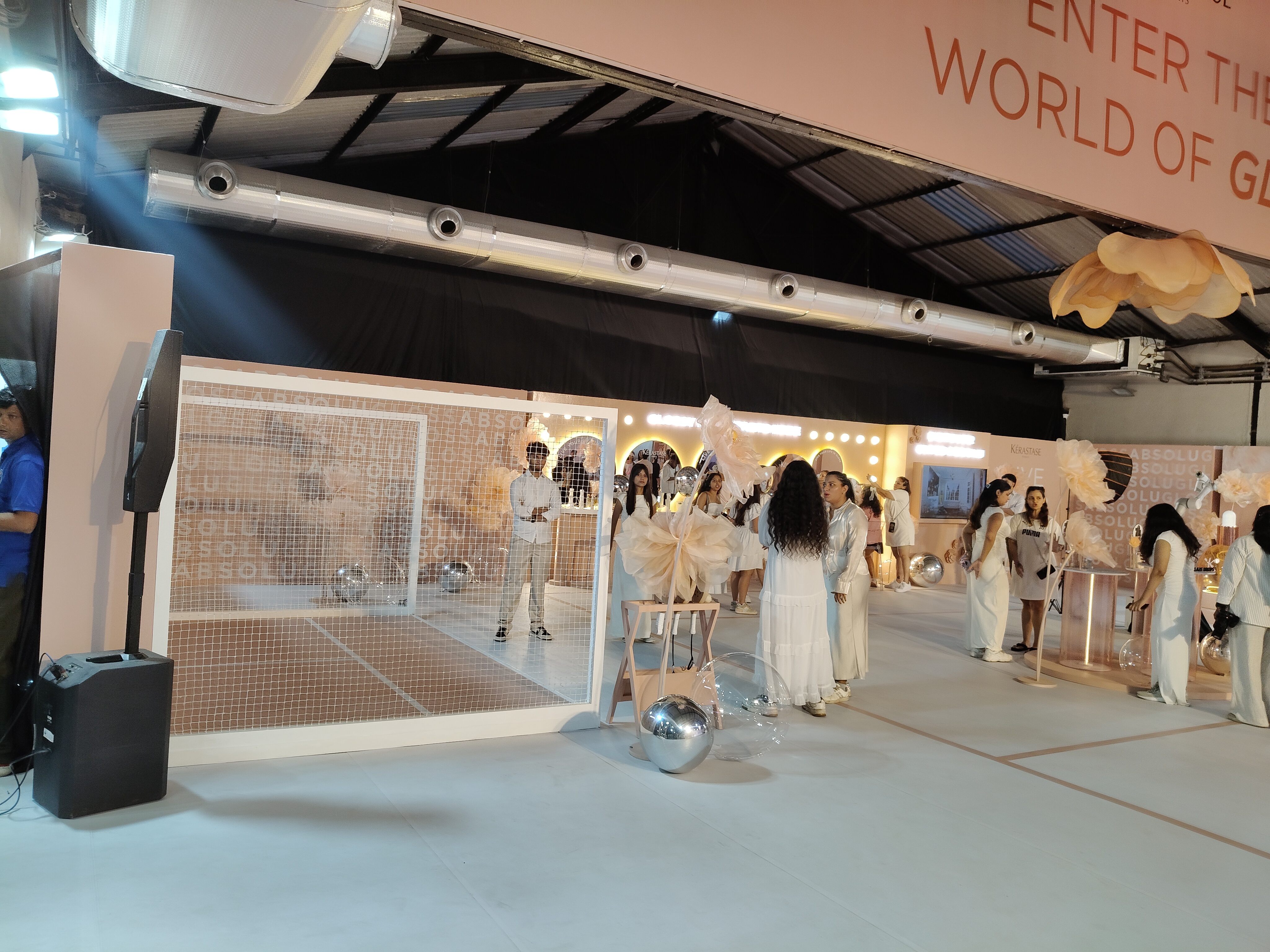 Kérastase event experience with custom-built features